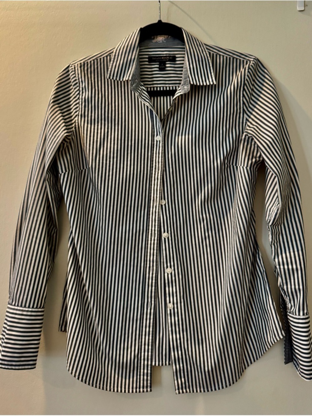 Banana Republic Women’s Tailored Striped Button-Up Shirt